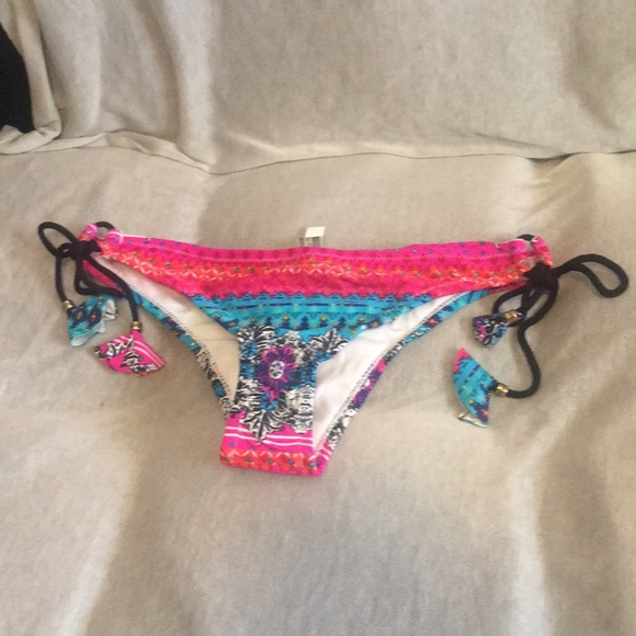 NWT Raisins fringed string bikini - Picture 4 of 4